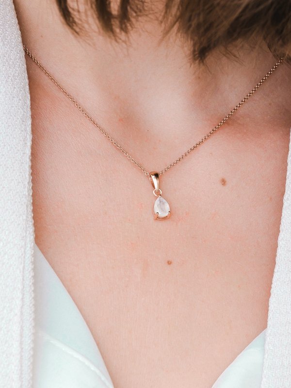 Laura Necklace (Moonstone) - Rose Gold Plated