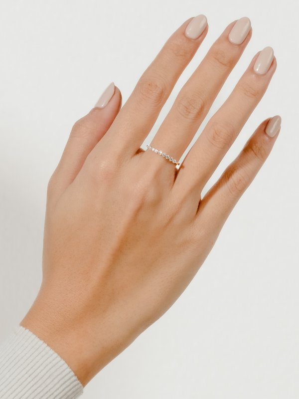 Bailey Ring (Diamonds) - 18K White Gold