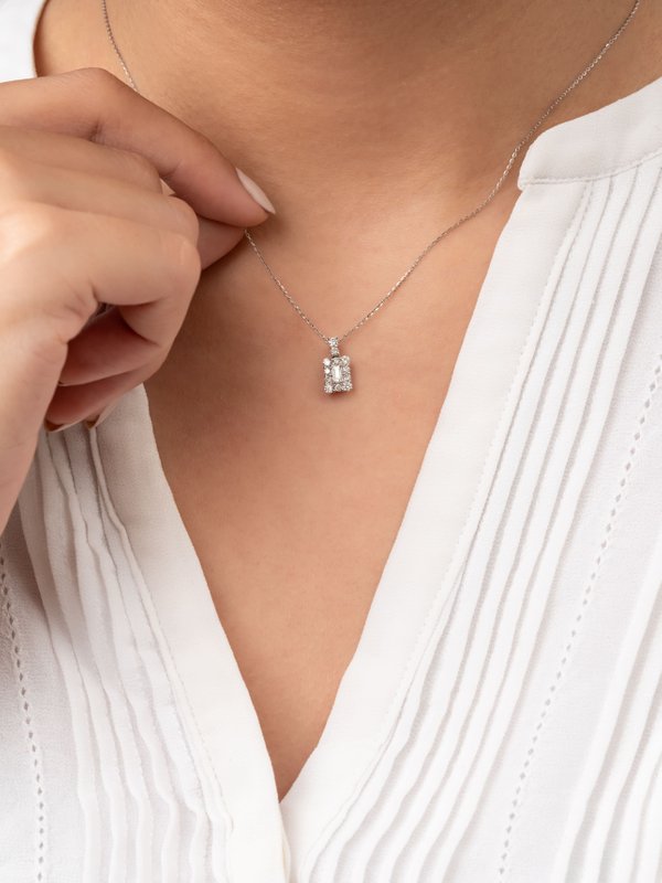 Eva Emerald Halo Diamond Necklace - Platinum