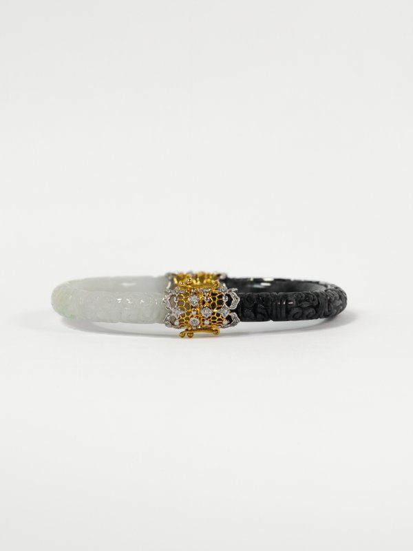 Natural Black & White Jade Bangle - 18K Solid Gold