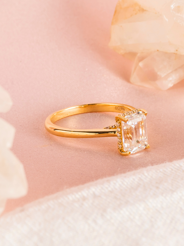 Jamie Ring - Moissanites - 18k Yellow Gold