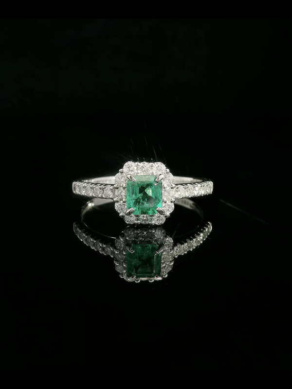 Leona Ring - Columbian Emerald - Platinum