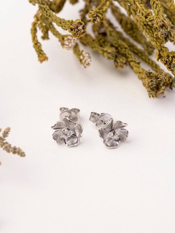 Buttercup Floral Earrings - 18K White Gold