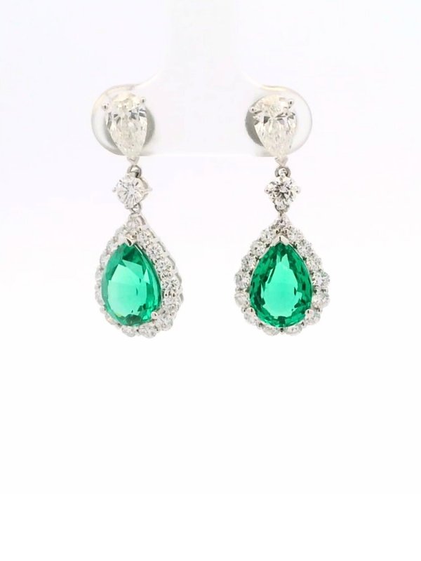 CVD Lab Diamond Earrings - Lab Emerald with Halo Design (Teardrop)