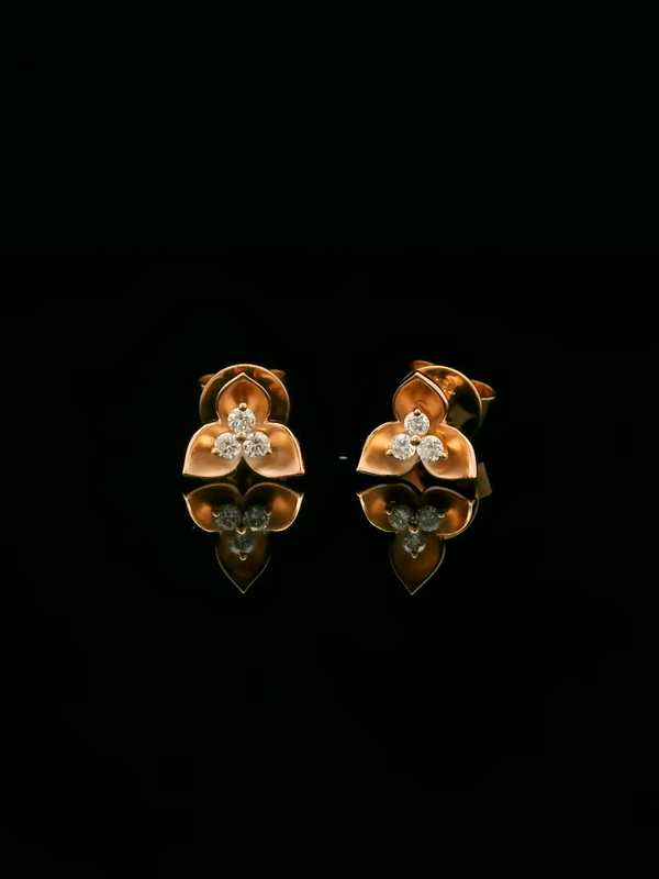 Trillium Flower Earrings - 18K Rose Gold