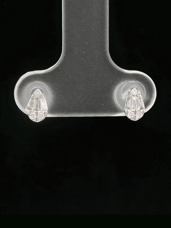 Cluster Diamond Earrings (Teardrop)