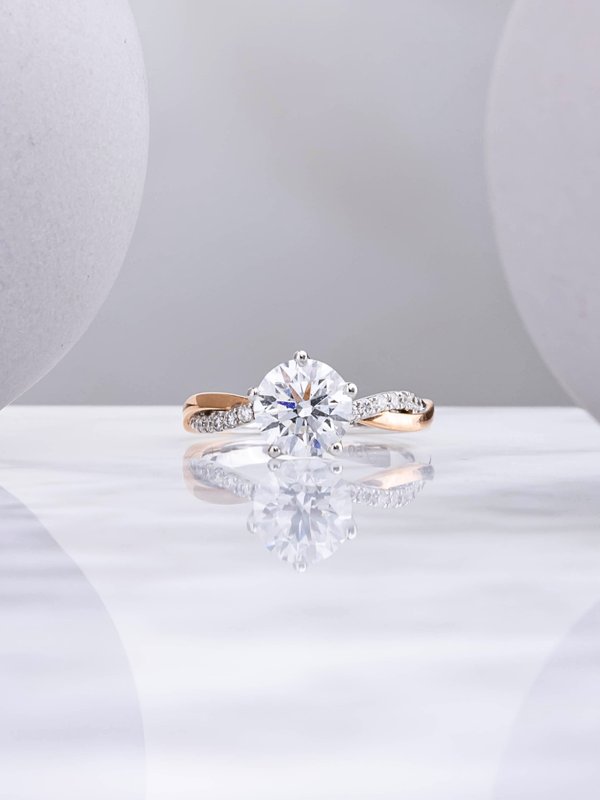 Emelia Ring - Lab Diamond - 18K White Gold & Rose Gold