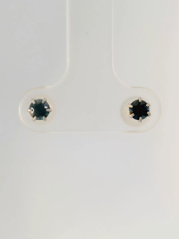 0.4ct Sapphire Earrings