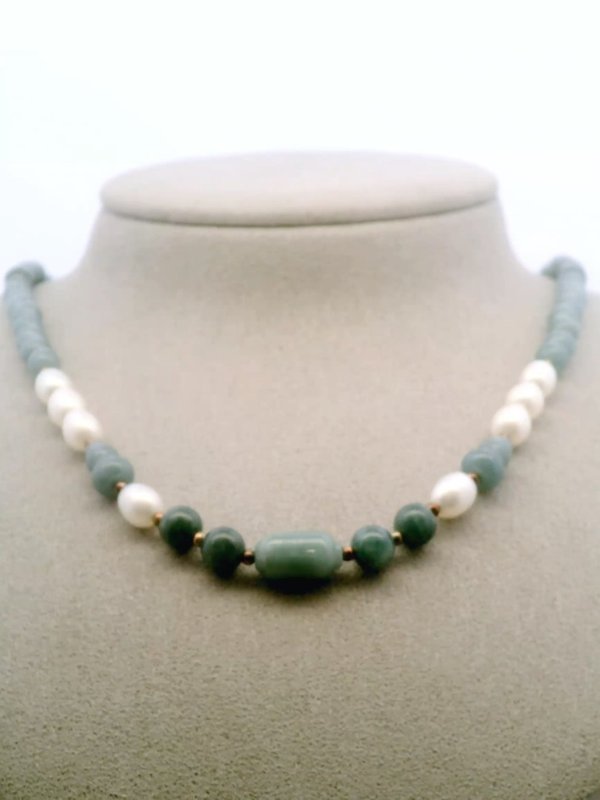 Guatemalan Jade & Pearl Necklace