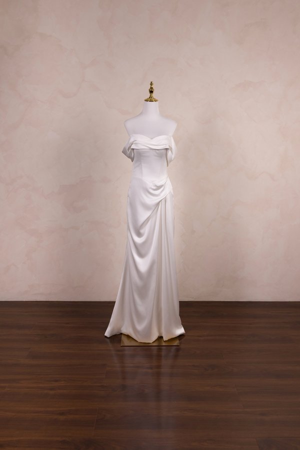 Hera Gown