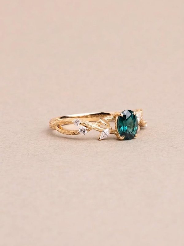 Aeva Ring - Teal Sapphire & Lab Diamonds - 18K Yellow Gold